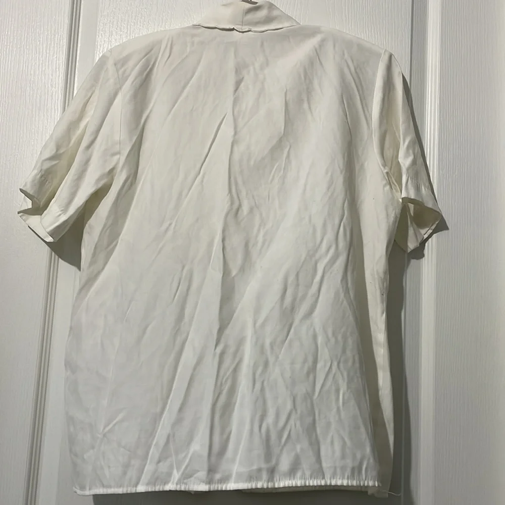 Vintage Jantzen White Button-Up Blouse - Picture 5 of 5